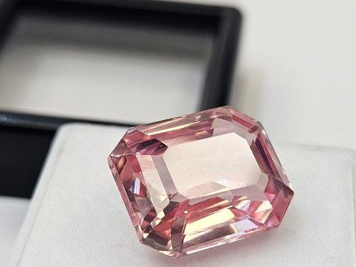 Anello borchie con pietre - anello, e