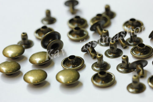 200pz borchie sfuse piatte - , con